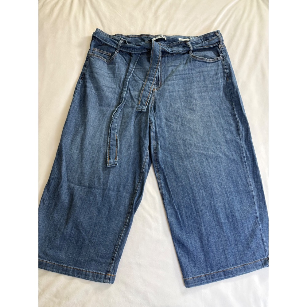 Code Bleu Women 22W Wide Leg Crop Jeans Medium Wash Denim Belted High Rise